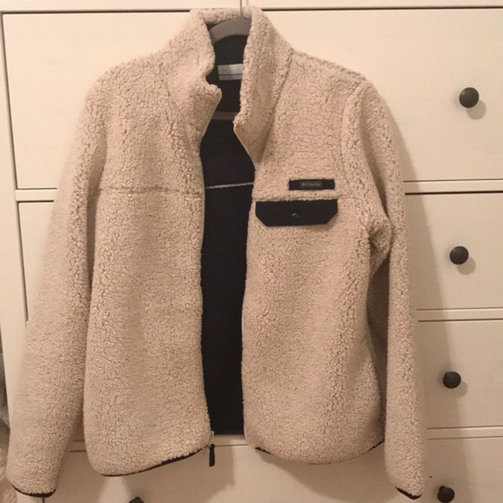 Columbia Cream Sherpa Fleece Jacket with Black Trim